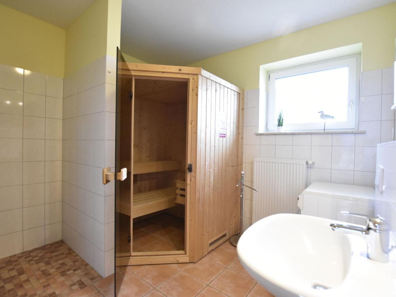 5-Bedroom Holiday Home In Zierow With Garden 외부 사진